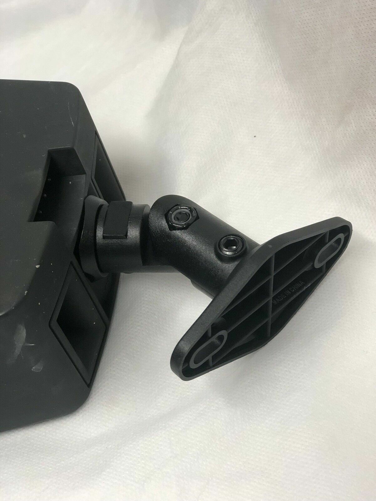 Wall Mount Brackets (Pair) for Bose 321 speaker - Black
