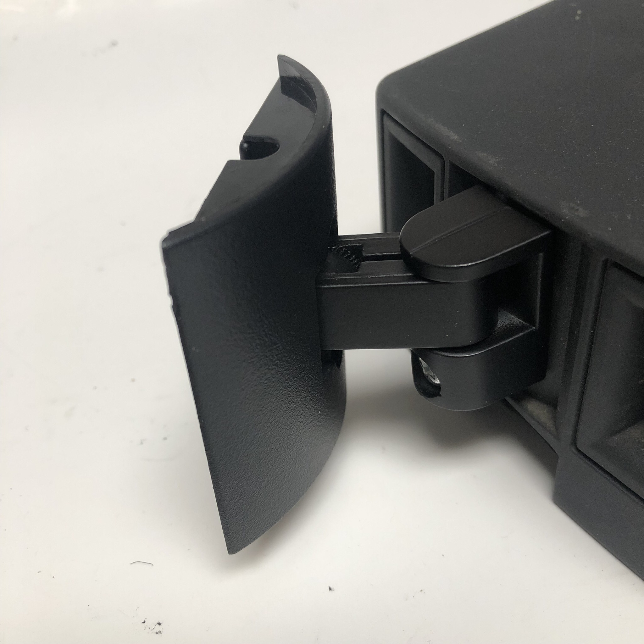 Metal Wall mount bracket for Bose 321 or Cinemate Speakers- Single