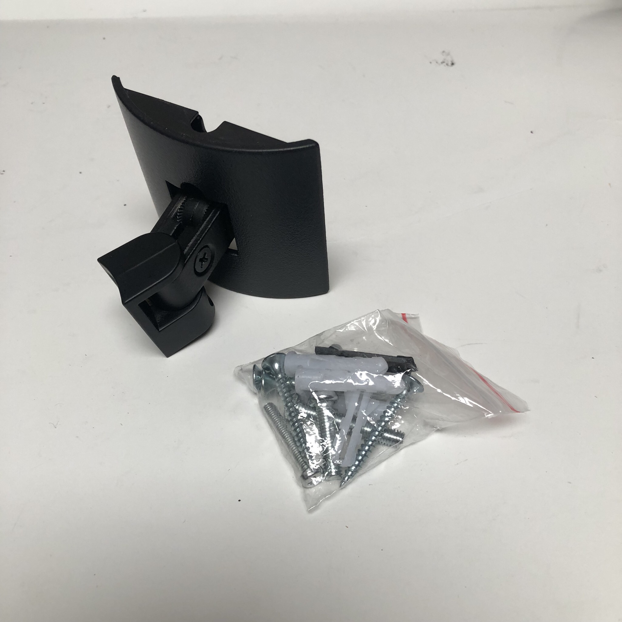 Metal Wall mount bracket for Bose 321 or Cinemate Speakers- Single