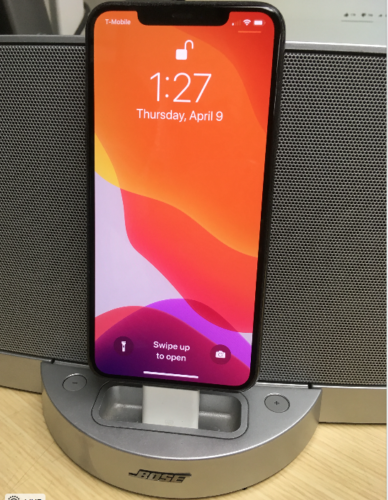 Bose SoundDock Series II 30-Pin Speaker Dock (Silver) with Adapter for iPhone 11