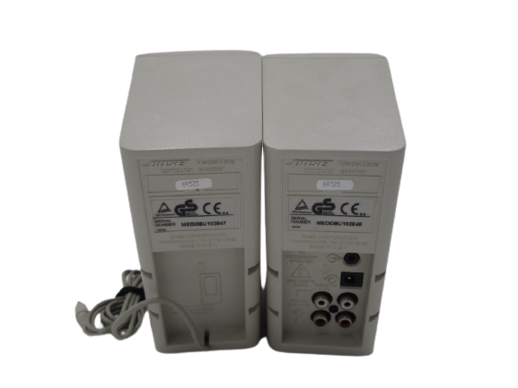 Bose MediaMate Computer Desk Speakers, White