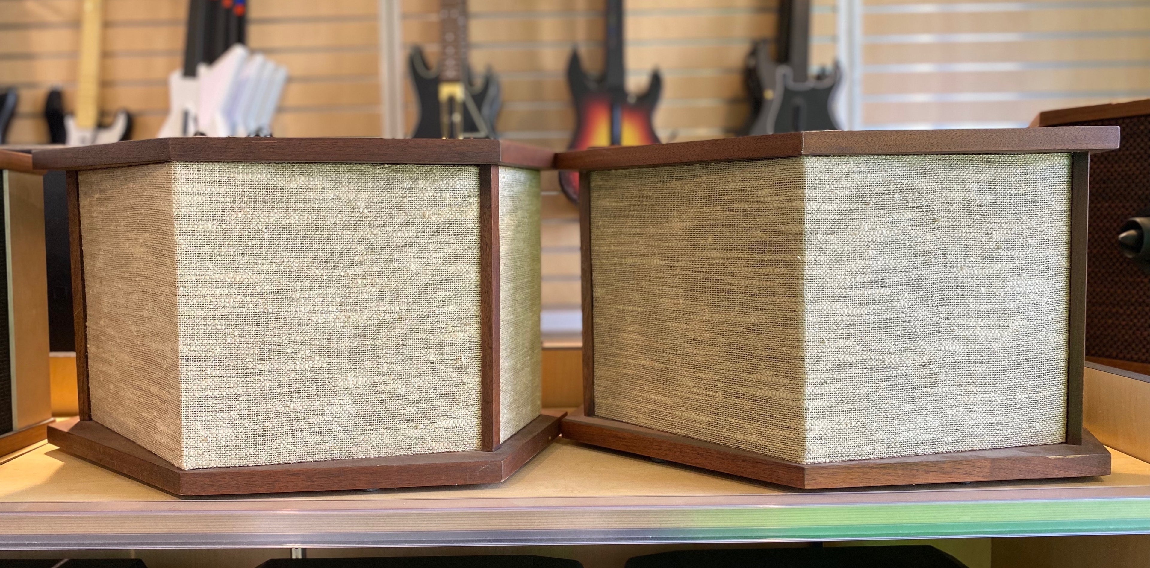 Bose 901 Direct/Reflecting speaker system (Walnut) - Pair