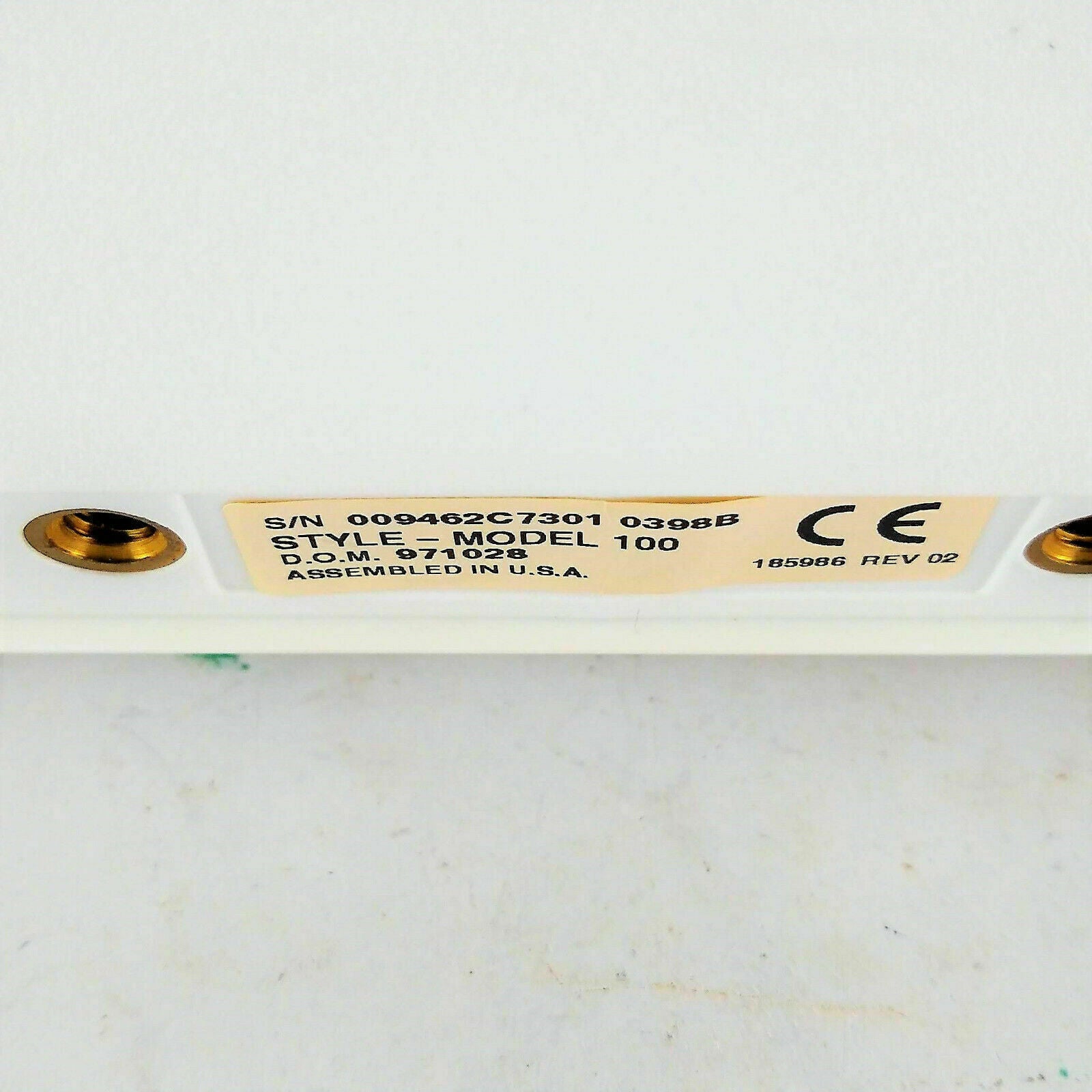 Bose Model 100 Bookshelf Surround Sound Speaker White Single (1) Replacement