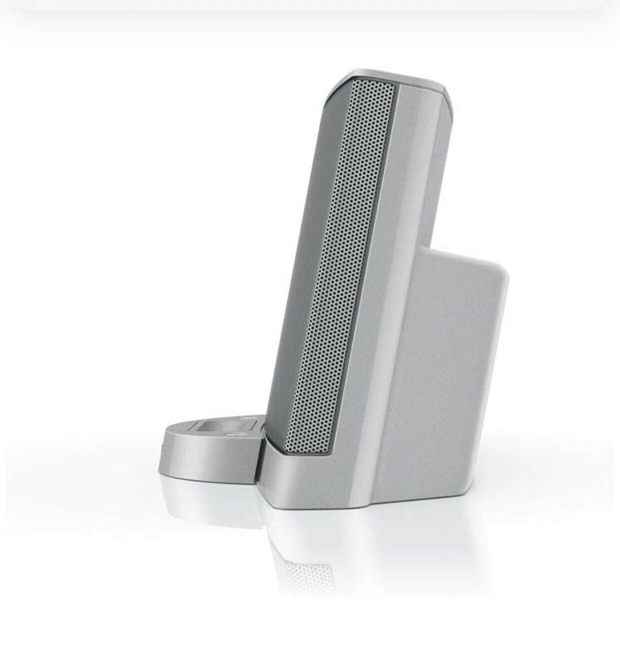 Bose SoundDock w Bluetooth Adapter-Series II 30-Pin iPod/iPhone Speak (Silver)