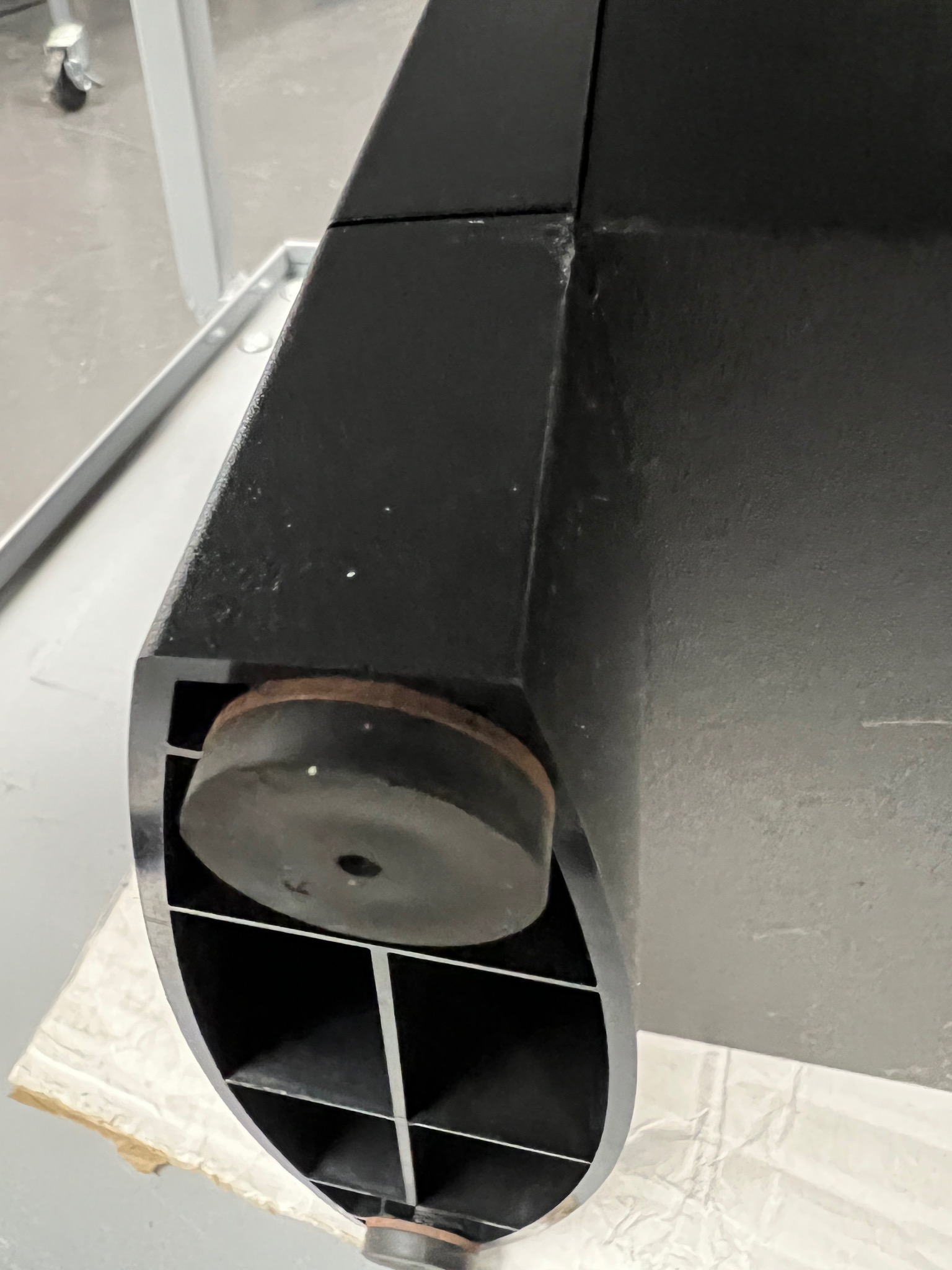 Genuine Bose Subwoofer Rubber Feet   - 4 rubber feet (for the Acoustimass module)