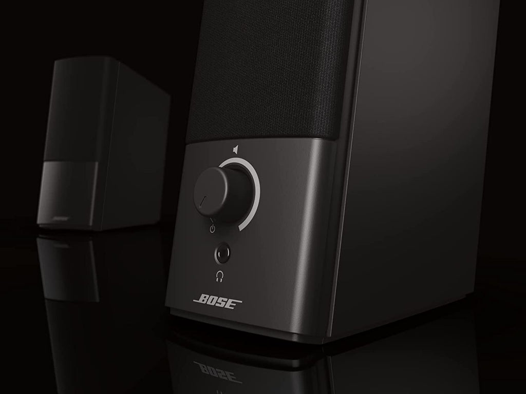 Bose Companion 2 Series III Multimedia Speakers - for PC (with 3.5mm AUX & PC Input) Black - New