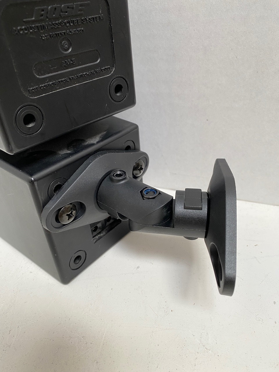 Bose Cube Speakers AM-5 With Wall Mount Brackets