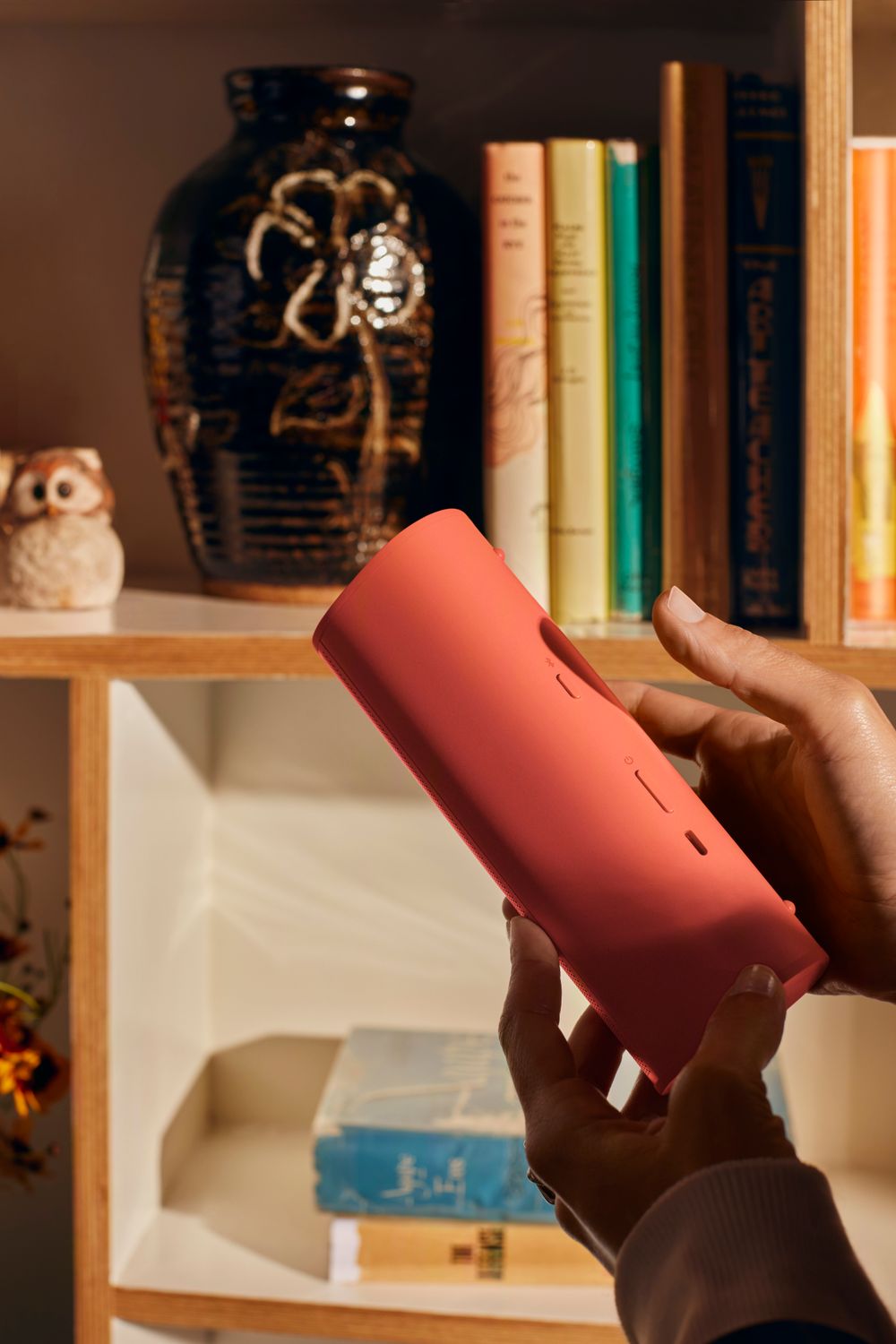 Sonos Roam 2 Ultra Portable Smart Speaker