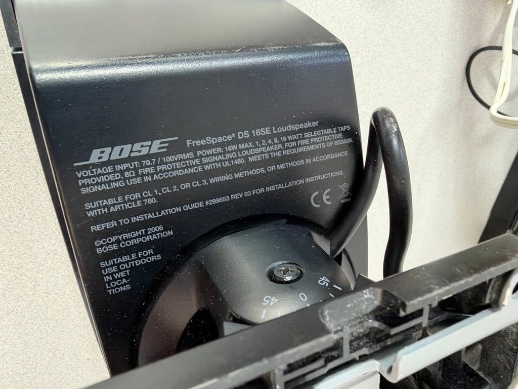 Bose FreeSpace DS 16SE model and 70V 100V tap label