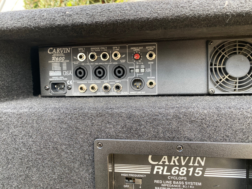 Carvin R600 bass amplifier rear connections
