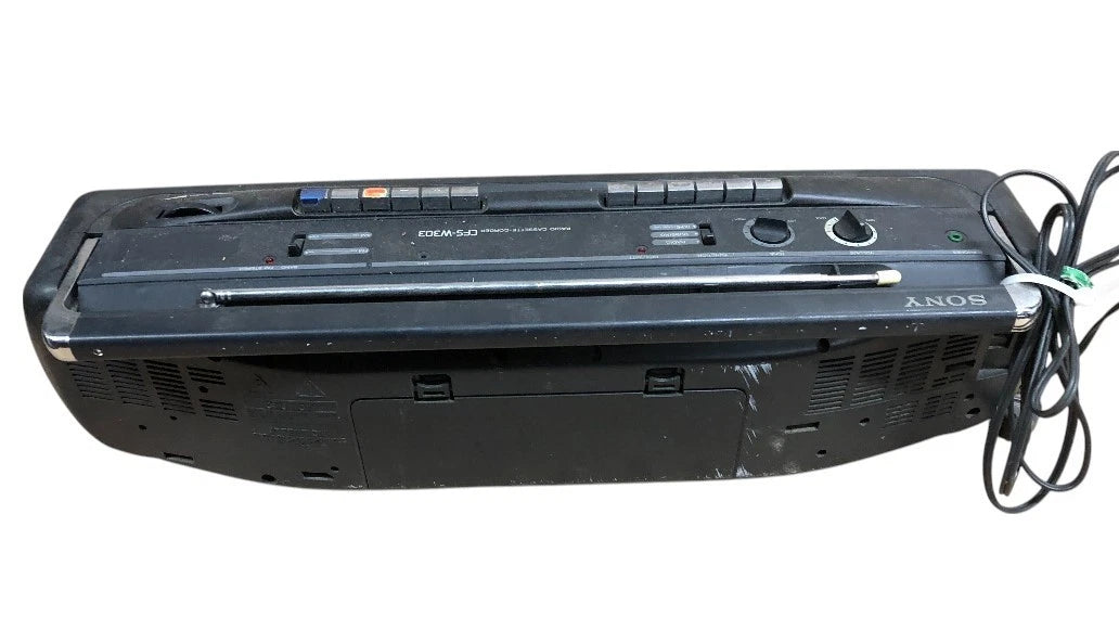 Sony CFS-W303 AM/FM Radio – Cassette Not Working – photo 2